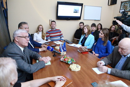 Сергей Брилка в день телевидения встретился с сотрудниками телекомпании «АИСТ»